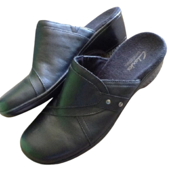 Clarks Shoes - CLARKS Black Leather May Cup Slip on Clogs 6.5